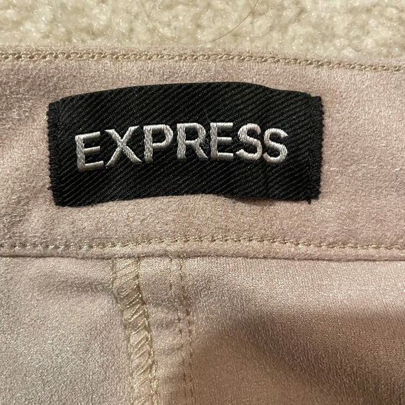 Express Velvet Soft Skirt - Picture 4 of 6